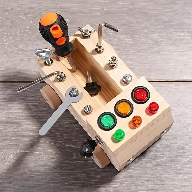 Montessori Schroefbord - Motoriek Speelgoed Met Schroeven - 3 Tot 6 Jaar - KidsKorner
