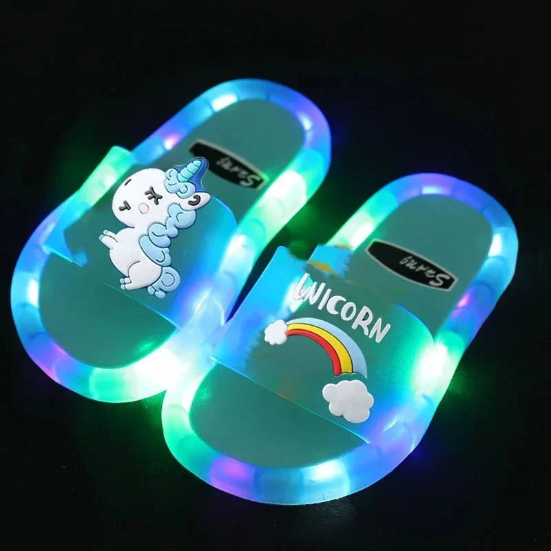 Unicornia Kinder LED Slippers - Lichtgevende Sloffen - KidsKorner