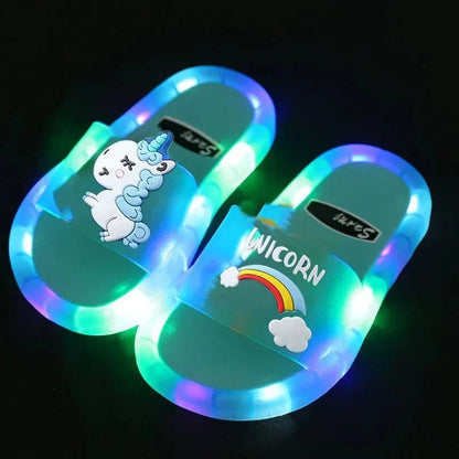 Unicornia Kinder LED Slippers - Lichtgevende Sloffen - KidsKorner